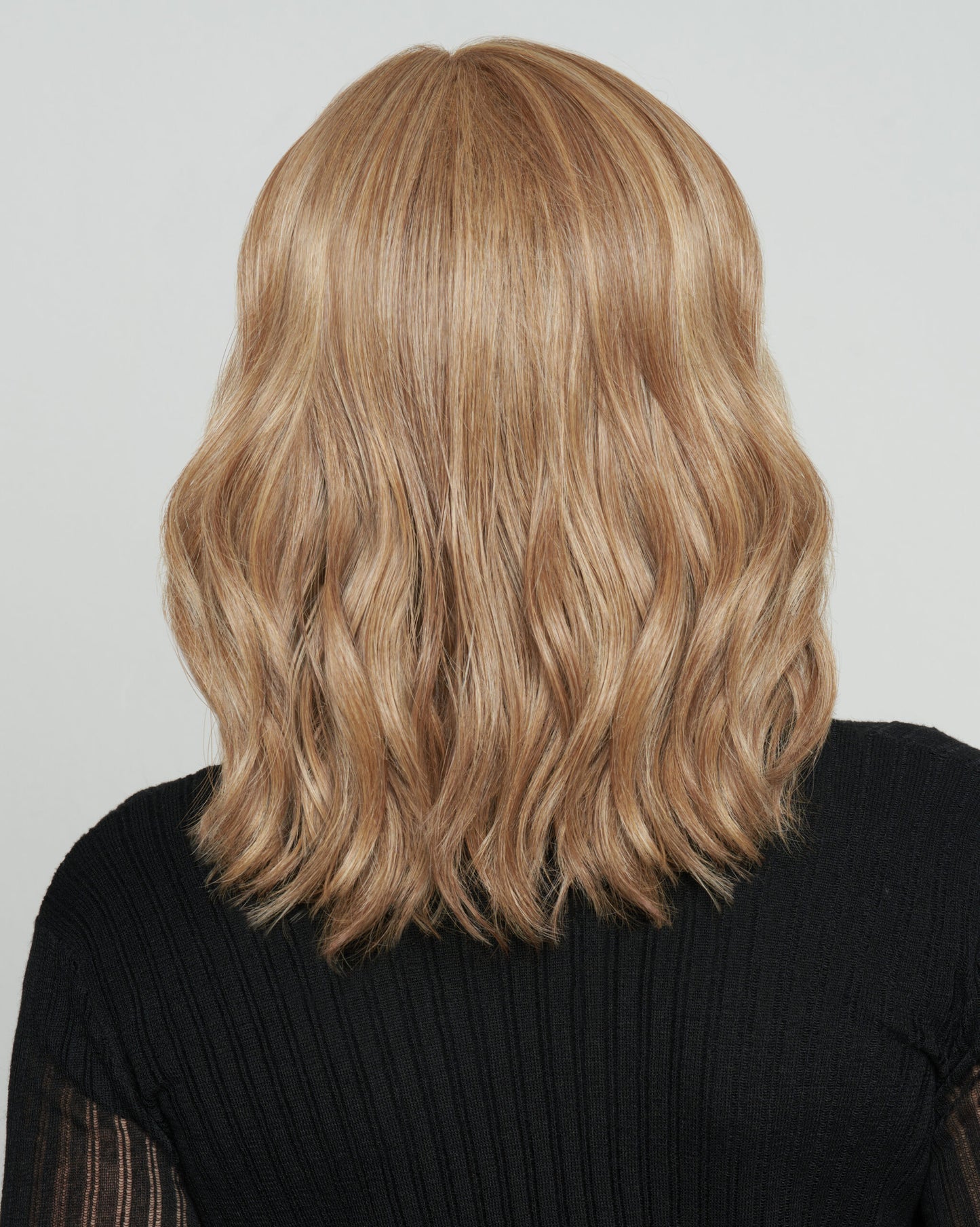 Wavy Day Wig By Raquel Welch