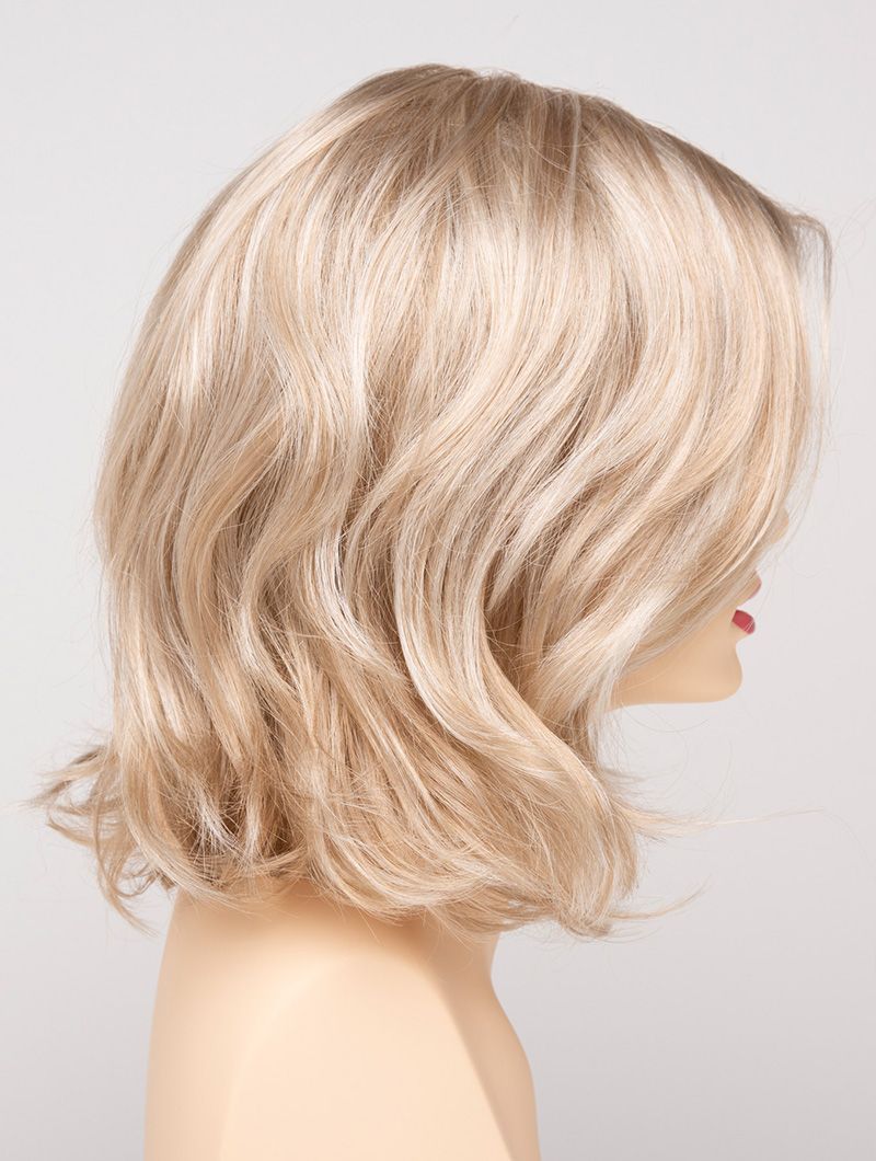 Chloe Wig By Envy I READY-TO-WEAR SYNTHETIC