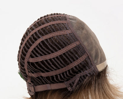 Haley Wig By Envy I READY-TO-WEAR SYNTHETIC